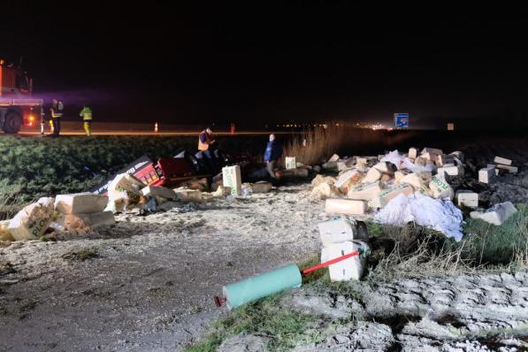 Er was heel wat werk om de verloren lading op te ruimen.©José Tyteca José Tyteca