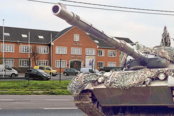 Straks komen er onder meer Leopard-tanks naar de kazerne van Ieper.© EG/Belga