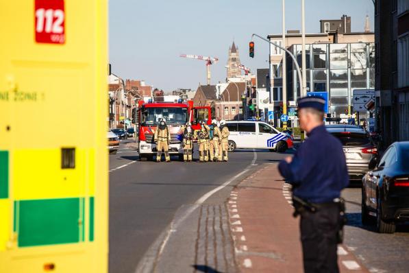Een deel van de Gistelse Steenweg werd afgesloten voor het verkeer.© DC