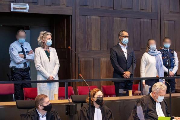 Hilde Van Acker en Jean-Claude Lacote op de eerste dag van het proces.© Belga
