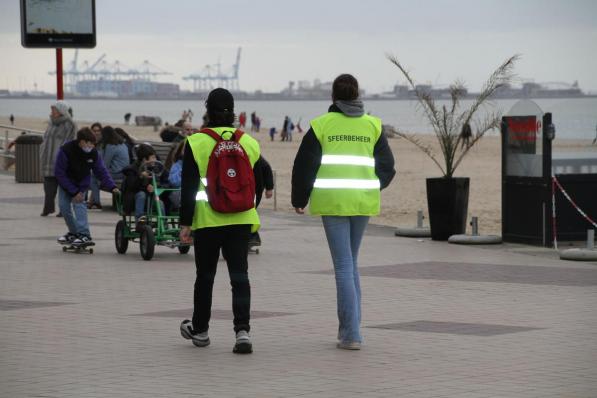 Knokke-Heist zoekt extra sfeerbeheerders voor komende paasvakantie.© MM