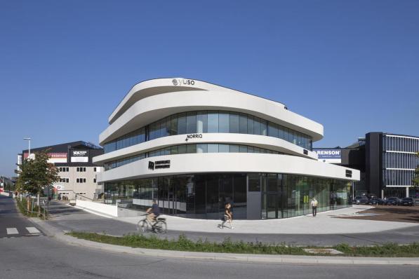 Consultancy- en technologiebedrijf Norriq opent een nieuw kantoor in het Waterfront-gebouw in Waregem.© Pieterjan Neirynck