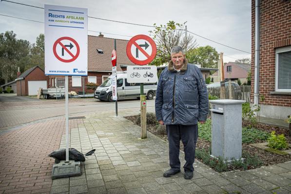 Mobiliteitsschepen Geert Moerkerke : “Vlotter verkeer door eenrichting.”©JOKE COUVREUR