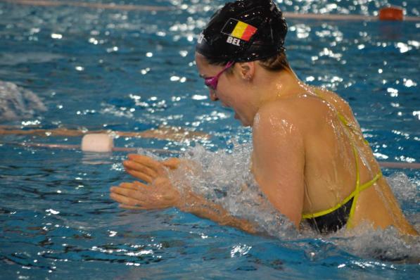Fanny Lecluyse zal de Belgische kleuren niet kunnen verdedigen op het EK zwemmen in Boedapest.©Arjan Desante a-Arjan Desante