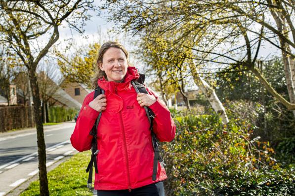 Griet Desmet is klaar voor een wandeltocht van 100 kilometer.©JOKE COUVREUR JOKE COUVREUR