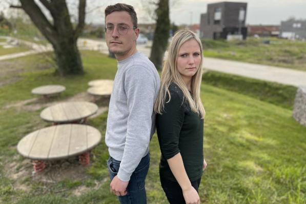 Maxime en Justine Loyson haalden hun gelijk voor het hof van beroep: hun pleegouders werden veroordeeld voor jarenlange mishandeling.© Thijs Pattyn