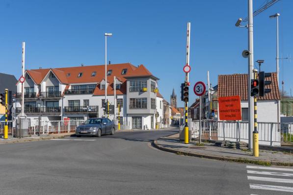 Vanaf volgende week worden er onderhoudswerkzaamheden uitgevoerd aan de Leffingebrug.© LC