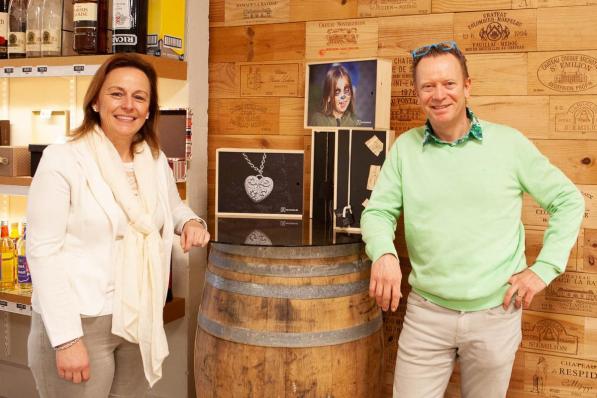 Stephanie Demeyer (schepen) en Joeri Beelprez (zaakvoerder). (gf)