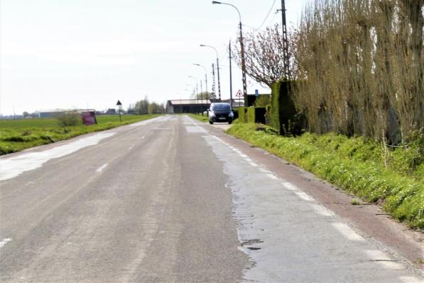 Tussen De Haan en Nieuwmunster komt er een nieuw, veilig fietspad.© WK