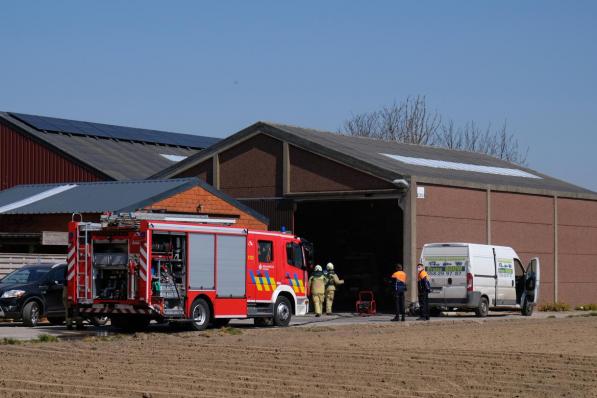 De brandweer ventileerde de loods waarin het gebrand had.©José Tyteca José Tyteca