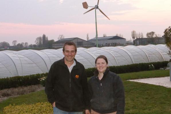 De familie Cornette is bijzonder tevreden met hun eigen windmolen.© MDP