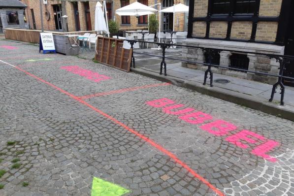 Op de Vismarkt zijn er extra bubbelzones voorzien.© GF