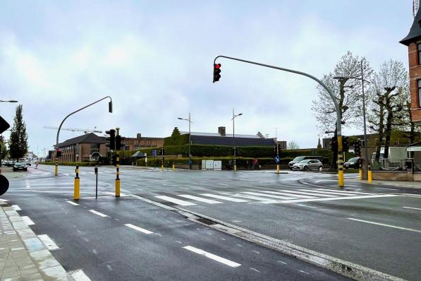 De lichtenregeling op het kruispunt werd conflictvrij gemaakt.© JVM