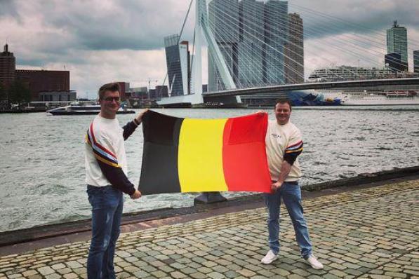 Sven Garreyn en Arne Six zijn fervente Eurosong-liefhebbers.© gf