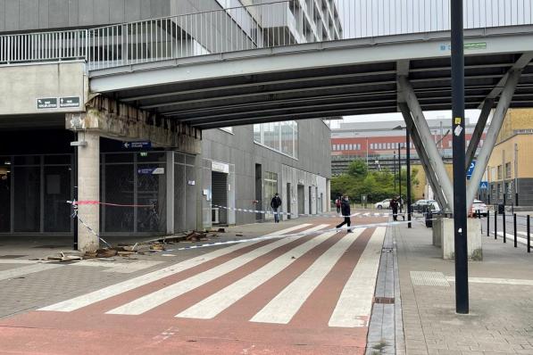 De politie spande een lint rond de plaats.© foto JV