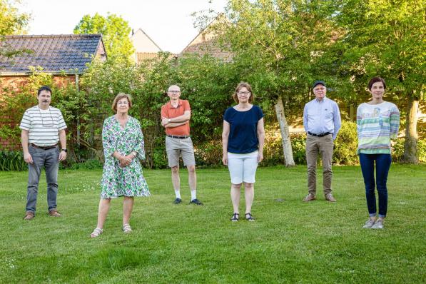 We herkennen Jean-Marie Gosset, Nadine Rommelaere, Jan Depamelaere, Greet Messily, Arnold Lernout en Larissa Dedier.© Davy Coghe