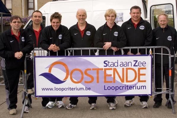 Het vroegere team van het Oostends Loopcriterium.© FRO