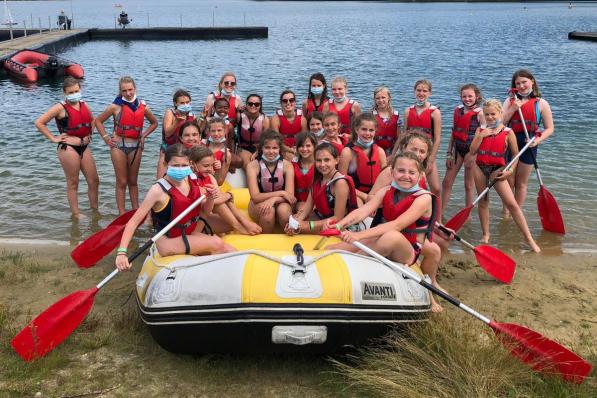 De Chiromeisjes op kamp in Nijlen. Deze zomer trekken ze naar Mol.© Kurt Desplenter