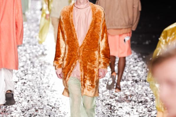 dernier défilé dries van noten getty images