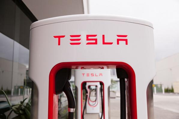 Optieconstructie Tesla