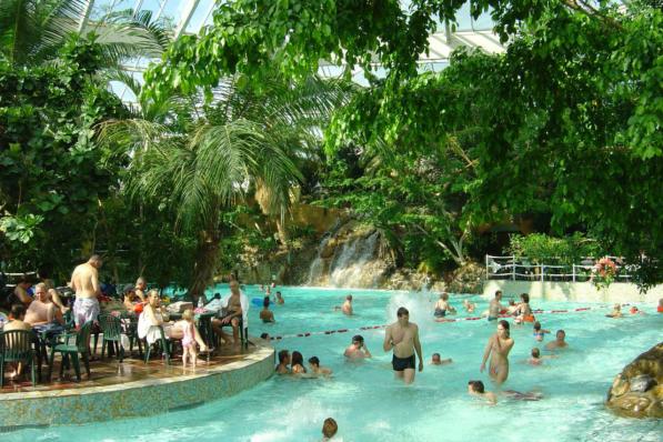 Uitbater vakantieparken kan profiteren van behoefte aan lokale bestemmingen