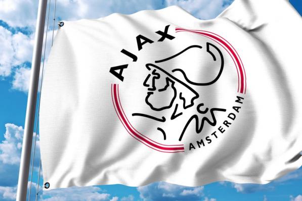 Ajax voert tiplijst
