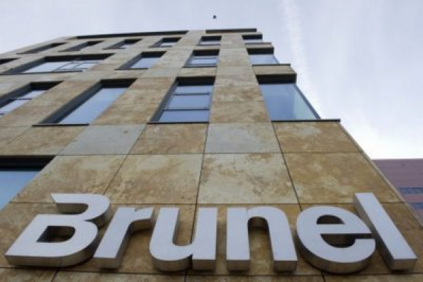 Brunel fors onderuit
