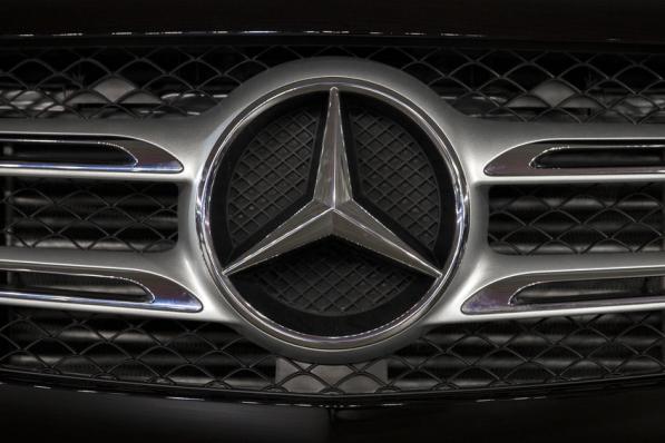 Derde winstwaarschuwing Daimler
