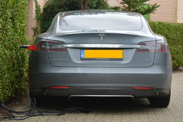 Tesla kan verrassen