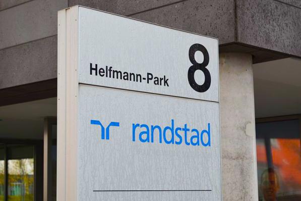 Randstad stelt