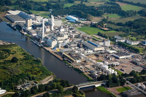 bij AkzoNobel