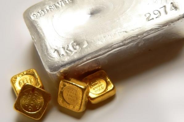 Welke belegging is beter: goud of zilver?