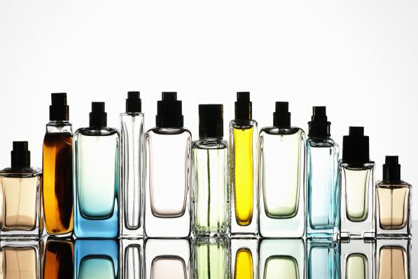 meerdere flesjes parfum