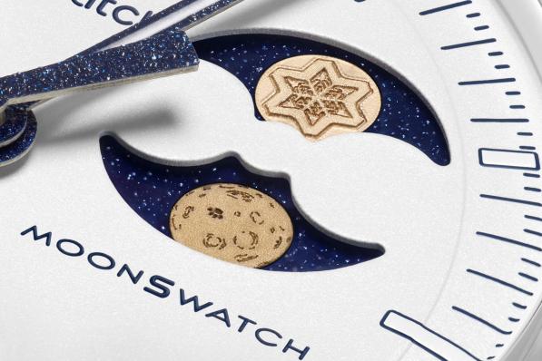 MISSION TO EARTHPHASE - MOONSHINE GOLD Cold Moon d'Omega x Swatch