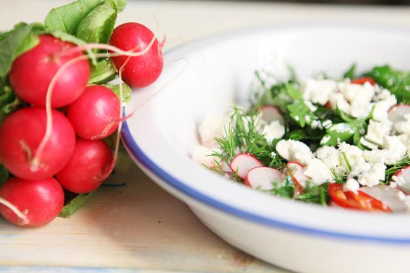 Geitenkaaspakketje met salade