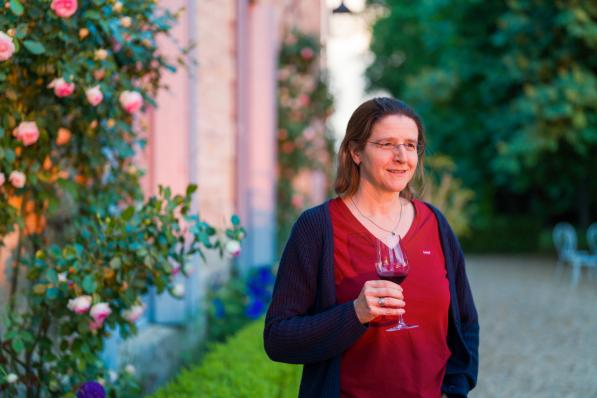 Kathleen Van den Berghe