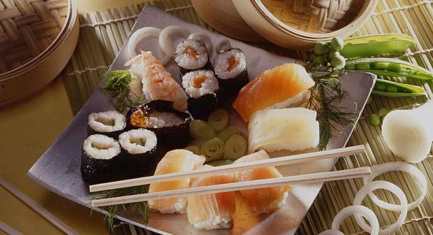 Sushibar in supermarkt