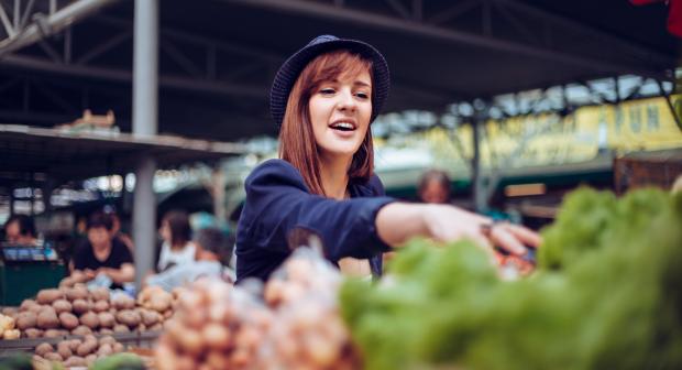 5 Belgische foodmarkten die je zeker eens moet bezoeken