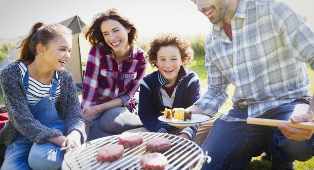 Barbecue: 7 règles de sécurité à connaître sur le bout des doigts