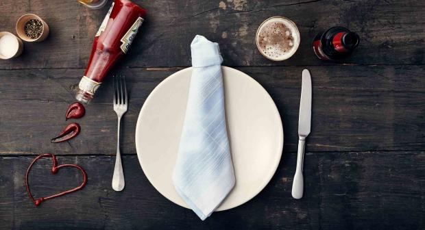 Vaderdag DIY: vouw een das van een servet