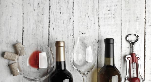 8 wijn hacks die je eerder had willen weten