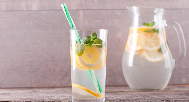 Waarom moet je drinken vóór je dorst krijgt?
