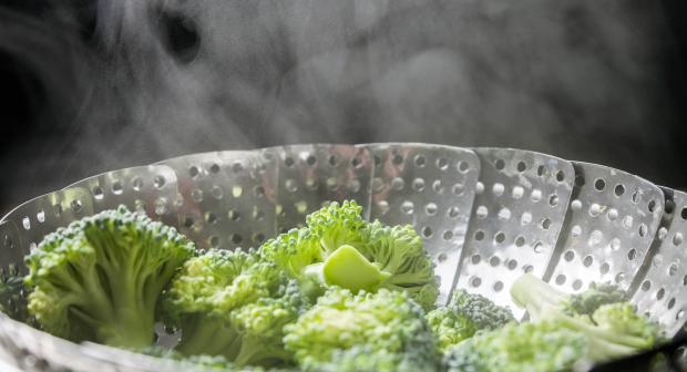 6 idées reçues sur la cuisson à la vapeur