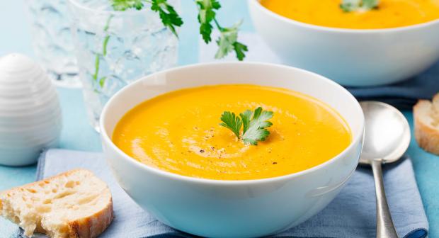5 redenen waarom je makkelijker afvalt als je soep eet