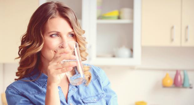 Waarom minder alcohol drinken goed voor je is