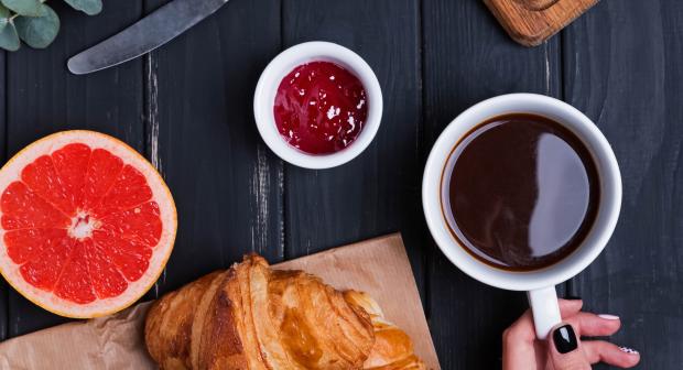 4 erreurs à éviter au petit-déjeuner pour perdre du poids