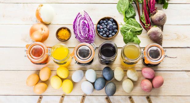 Comment colorer les œufs de Pâques avec des légumes?