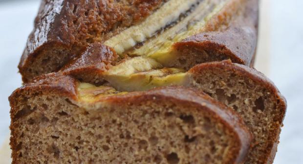Banana bread à la farine de sarrasin: la recette de la blogueuse Myriam Baya