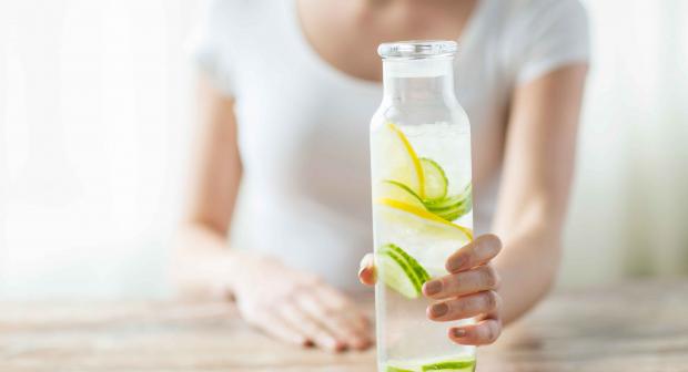 Genoeg water drinken, hoe doe je dat?