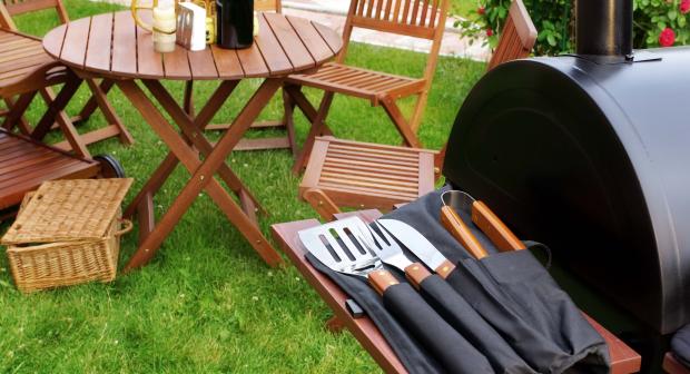 5 outils indispensables à avoir pour cuisiner au barbecue